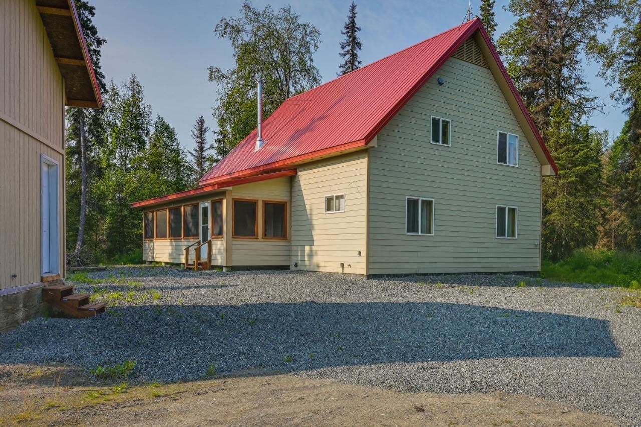 Soldotna Home With 2 Living Areas And Spacious Porch Exterior foto